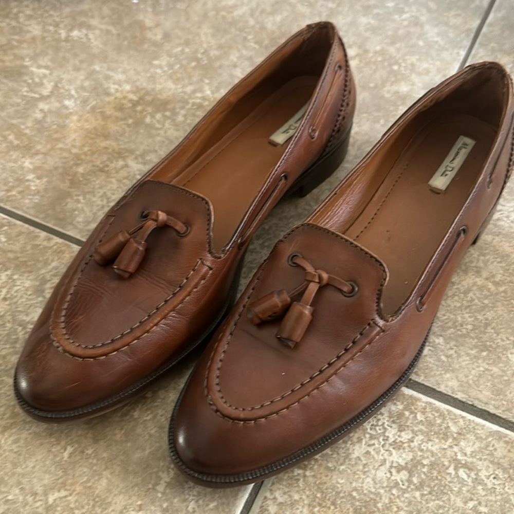 CLOSET SELLOUT Massimo Dutti Loafers Leather size 39 EU / US 8